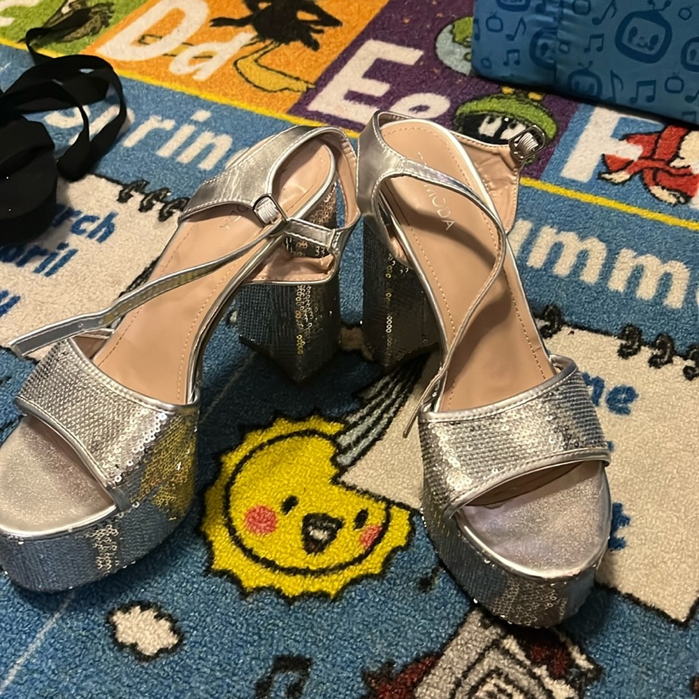 Silver sequin shoes